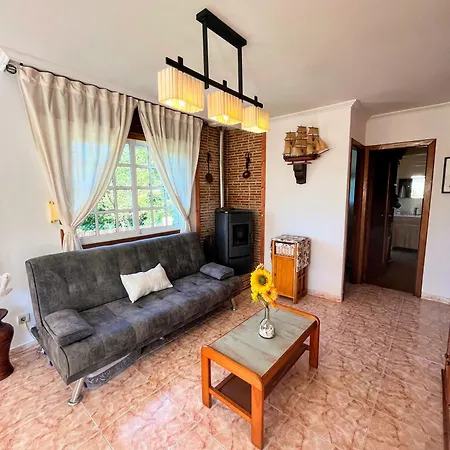 Casa Con Jardin A Un Minuto De La Playa, Casa Nolo Holiday home *