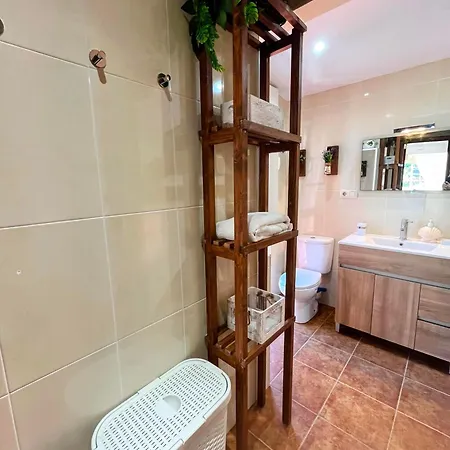 Holiday home Casa Con Jardin A Un Minuto De La Playa, Casa Nolo Hio